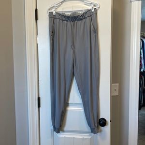 Lululemon gray joggers EUC
